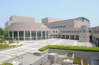 三重県総合文化センター